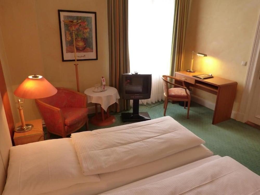 Hotel Vorbach Hamburg Eksteriør bilde