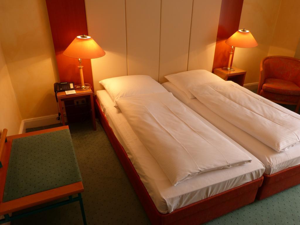 Hotel Vorbach Hamburg Eksteriør bilde