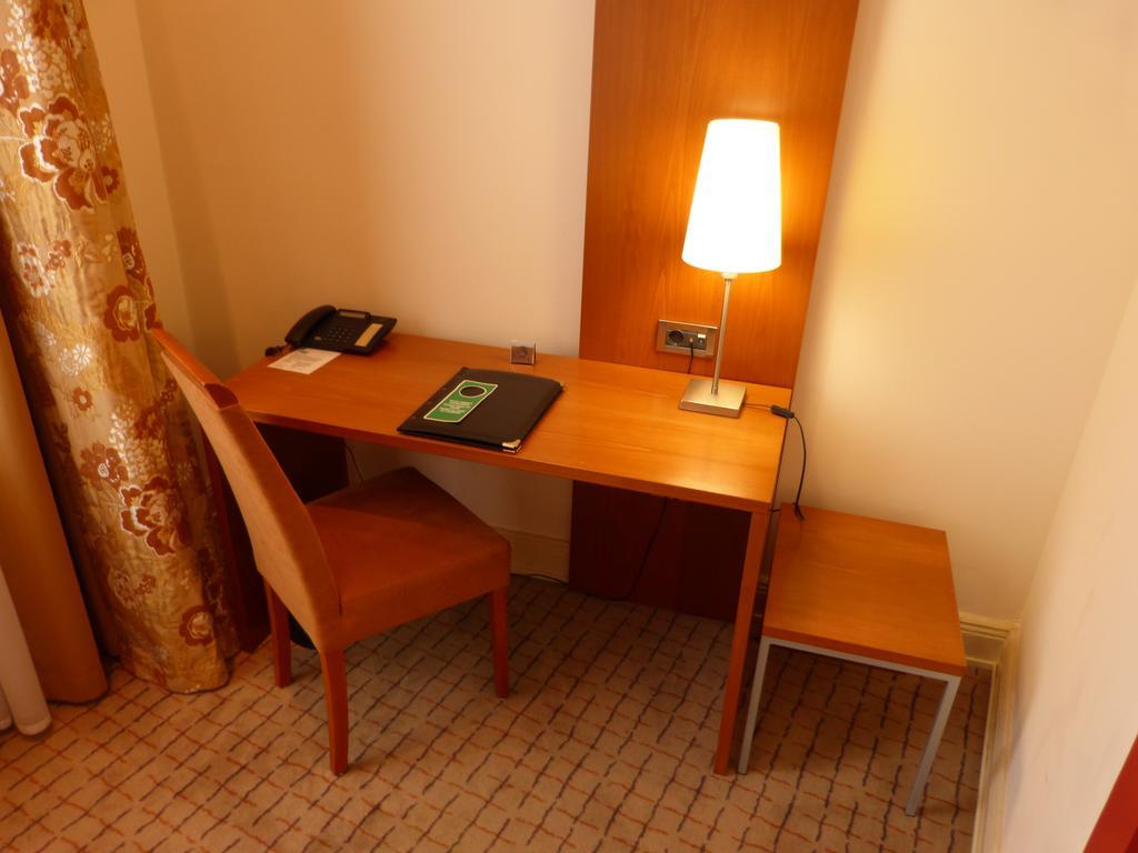 Hotel Vorbach Hamburg Eksteriør bilde